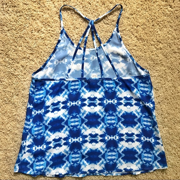 Bright Blue Patterned Tank Top 🌿 - Picture 3 of 6